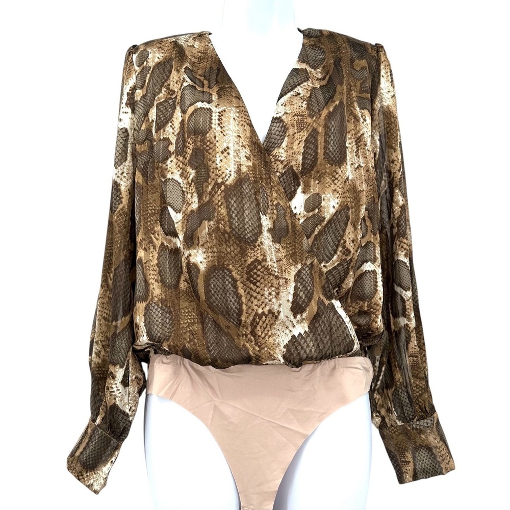 NEW Strut & Bolt Animal Print Long Sleeve Wrap Blouse BodySuit Women's Medium